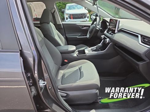Used 2023 Toyota RAV4 XLE w/ Convenience Package AWD/4WD image 15