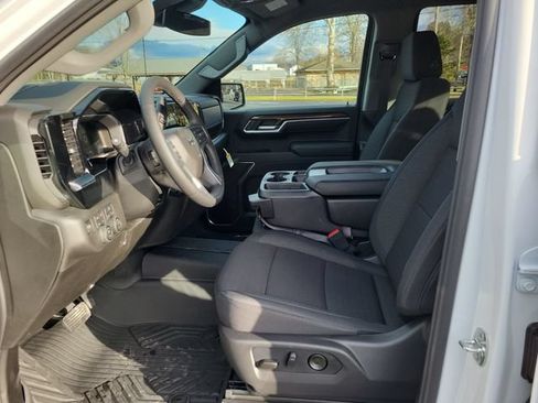 New 2026 Chevrolet Silverado 1500 RST AWD/4WD image 9