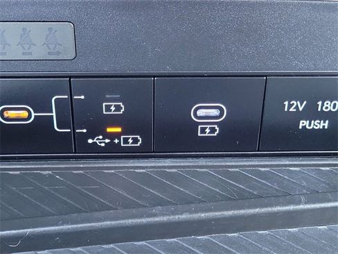 Used 2024 Hyundai Kona SEL image 15