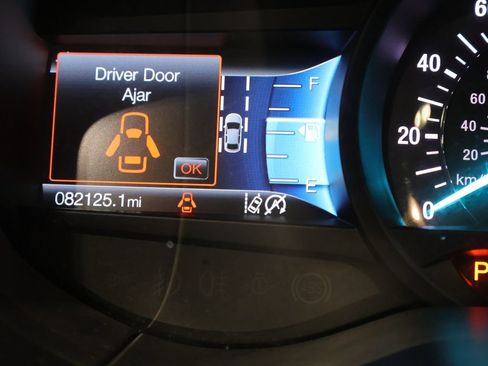 Used 2019 Ford Edge Titanium w/ Equipment Group 301A AWD/4WD image 43