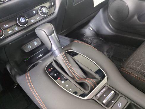 Certified 2026 Honda HR-V Sport image 26