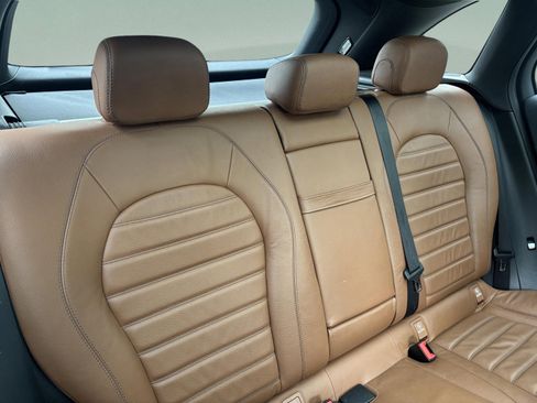 Used 2018 Mercedes-Benz GLC 300 image 22