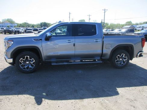 New 2026 GMC Sierra 1500 SLT w/ SLT Premium Plus Package AWD/4WD image 11