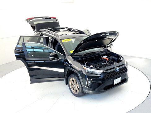 Certified 2024 Toyota RAV4 AWD Hybrid image 21