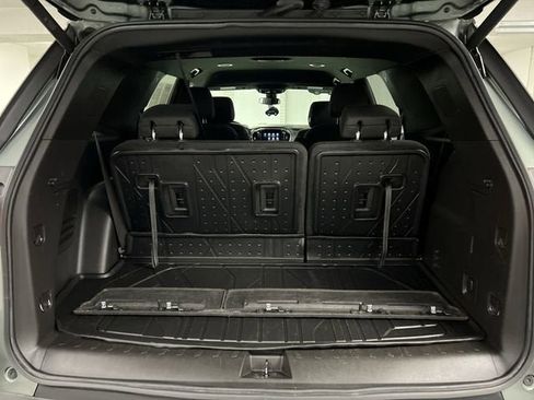 Certified 2023 Chevrolet Traverse LT FWD image 25