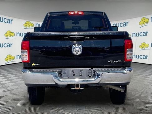 Used 2024 RAM 2500 Tradesman w/ Chrome Appearance Group AWD/4WD image 5