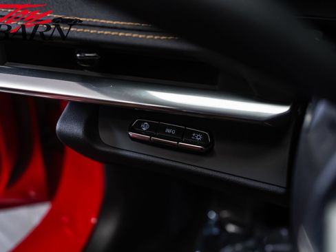 Used 2020 Chevrolet Corvette Stingray Preferred Cpe w/ 2LT Preferred Equipment Group RWD image 35