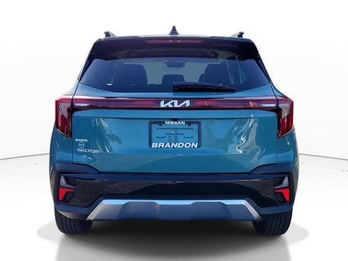 Used 2025 Kia Seltos S FWD image 6