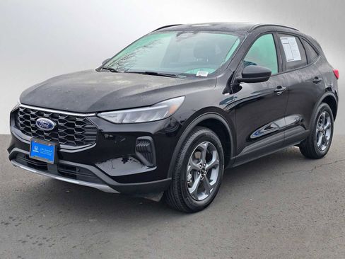 Used 2025 Ford Escape ST-Line image 7
