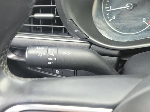 Used 2024 MAZDA MAZDA3 s FWD image 22