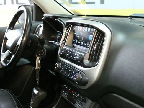 Used 2018 Chevrolet Colorado ZR2 AWD/4WD image 10