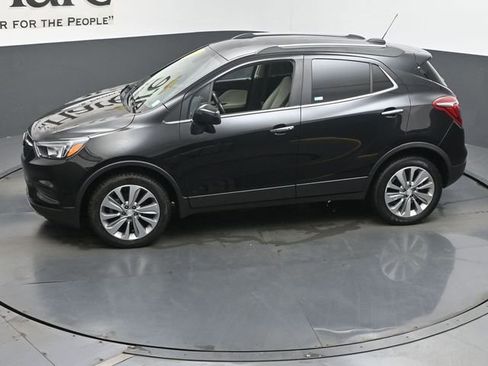 Used 2020 Buick Encore Preferred w/ Safety Package FWD image 57