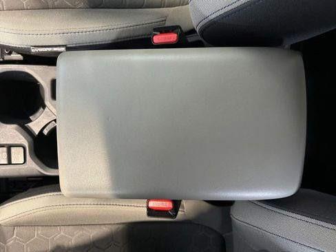 Used 2025 Subaru Forester image 18