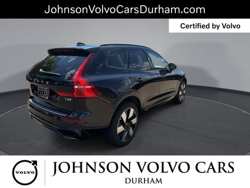 Certified 2025 Volvo XC60 T8 Plus w/ Protection Package Premier AWD/4WD image 9