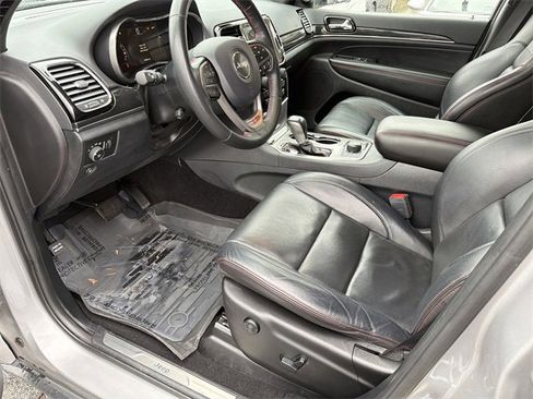 Used 2020 Jeep Grand Cherokee Trailhawk w/ Trailhawk Luxury Group image 9