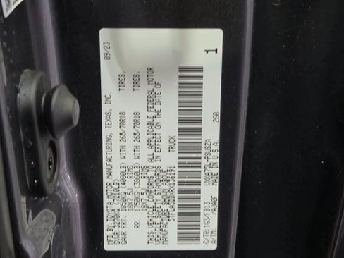 Used 2024 Toyota Tundra SR5 image 23