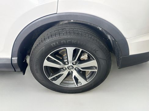 Used 2016 Toyota RAV4 XLE FWD image 11
