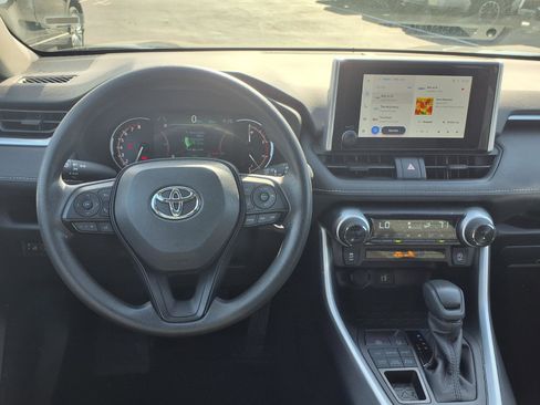 Certified 2025 Toyota RAV4 XLE AWD/4WD image 5