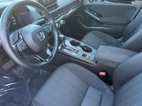 Used 2024 Honda Civic EX image 4