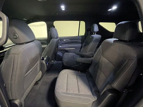 Used 2025 Chevrolet Traverse LT w/ LPO, Floor Liner Package AWD/4WD image 19