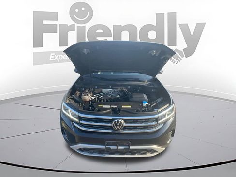 Used 2023 Volkswagen Atlas Cross Sport SEL AWD/4WD image 30