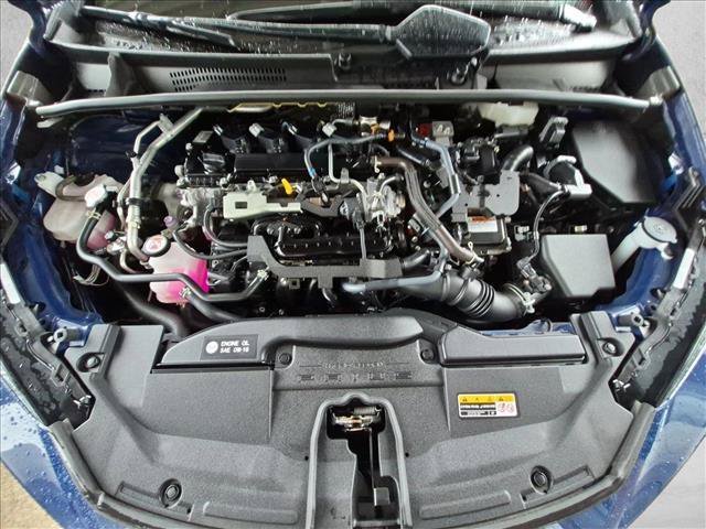 Certified 2025 Toyota Prius LE FWD image 21