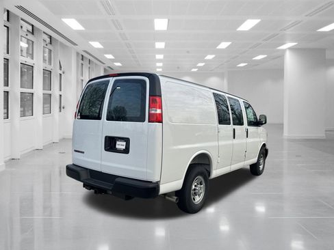 New 2026 Chevrolet Express 2500 1WT w/ Driver Convenience Package image 5