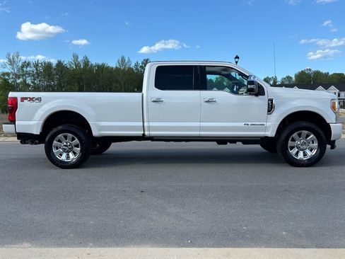 Used 2017 Ford F350 Platinum w/ Platinum Ultimate Package AWD/4WD image 3