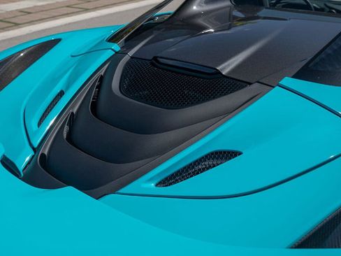 Used 2022 McLaren 720S Spider RWD image 70