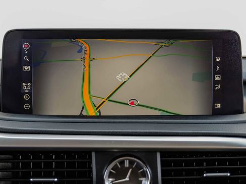 Used 2022 Lexus RX 450h AWD w/ Luxury Package image 23