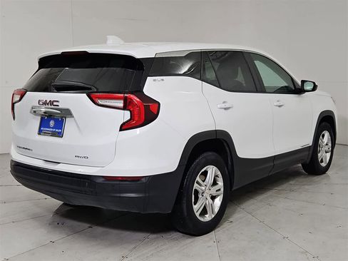 Used 2024 GMC Terrain SLE image 6