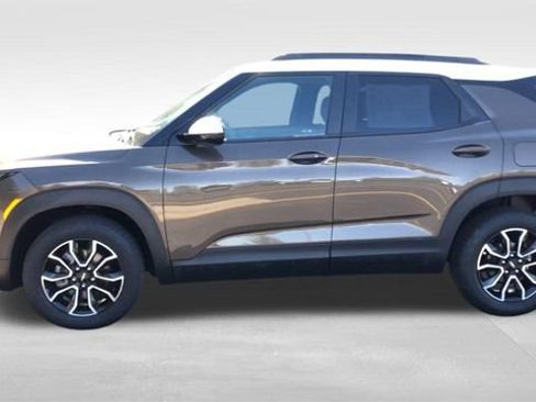 Certified 2021 Chevrolet TrailBlazer ACTIV w/ Sun and Liftgate Package AWD/4WD image 5