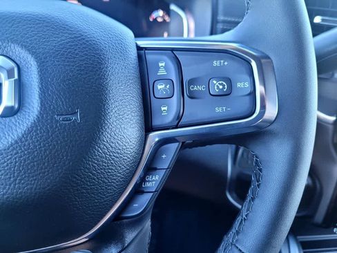 New 2026 RAM 2500 Laramie AWD/4WD image 20