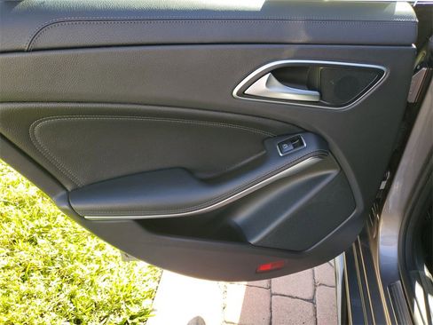 Used 2016 Mercedes-Benz CLA 45 AMG 4MATIC image 11