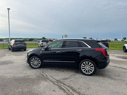 Used 2019 Cadillac XT5 Platinum AWD/4WD image 10