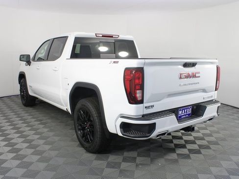 New 2026 GMC Sierra 1500 Elevation image 22