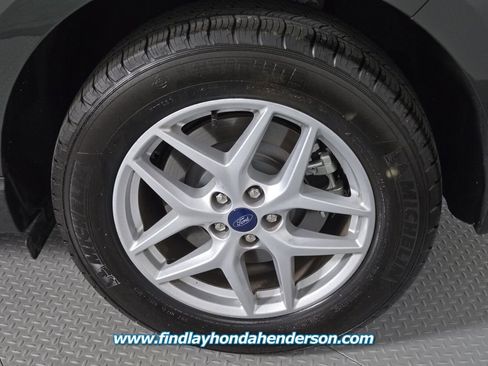 Used 2022 Ford Edge SEL w/ Convenience Package AWD/4WD image 10