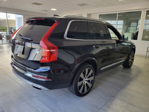 Used 2021 Volvo XC90 T8 Inscription image 7