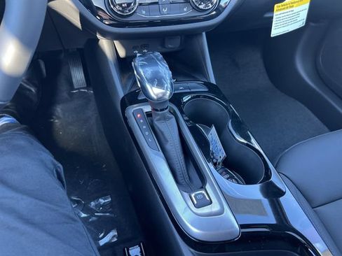New 2026 Buick Envista Sport Touring w/ Convenience I Package FWD image 22