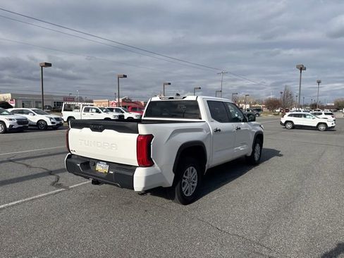 Used 2025 Toyota Tundra SR5 image 8