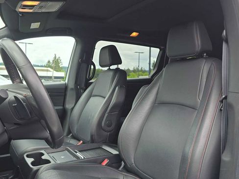 Used 2025 Honda Odyssey Sport-L image 22