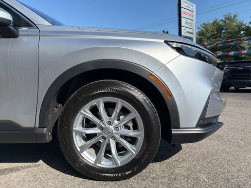 Used 2025 Honda CR-V EX-L image 6