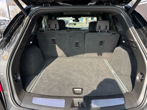 Used 2018 Cadillac XT5 Platinum image 5