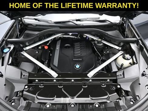Used 2022 BMW X7 xDrive40i w/ Premium Package AWD/4WD image 59