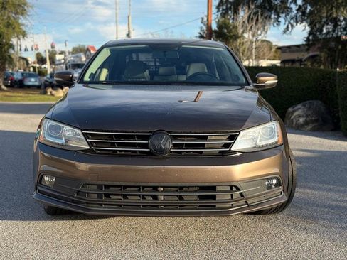Used 2015 Volkswagen Jetta TDI SEL image 2