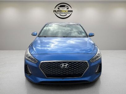 Used 2018 Hyundai Elantra GT w/ Tech Package 03