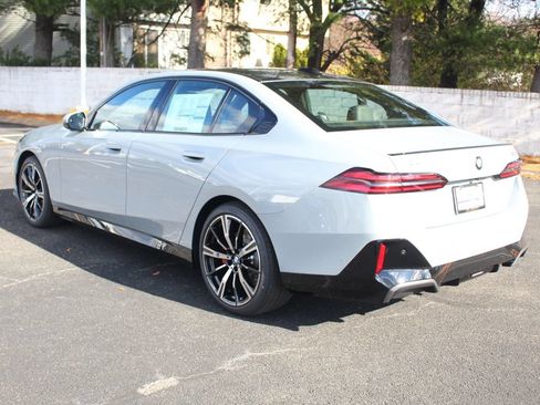 Used 2026 BMW 530i xDrive w/ Executive Package AWD/4WD image 6
