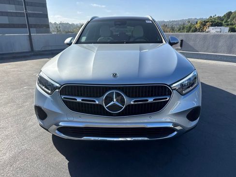 Certified 2026 Mercedes-Benz GLC 300 image 2