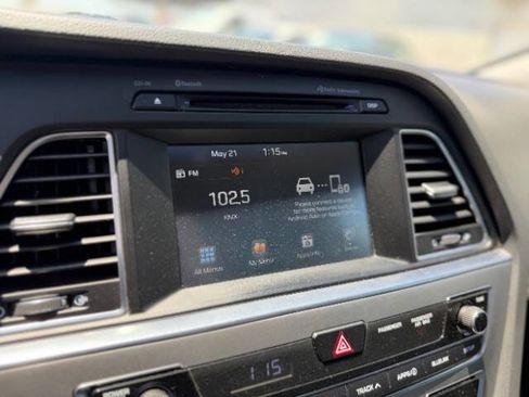 Used 2016 Hyundai Sonata Sport w/ Option Group 1V FWD image 15
