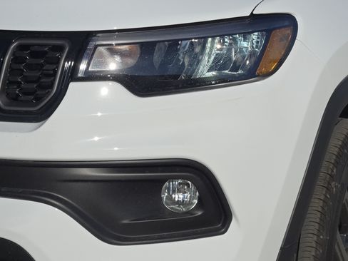 New 2026 Jeep Compass Latitude AWD/4WD image 6
